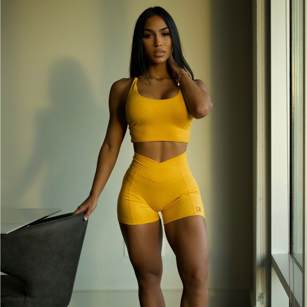 Bombshell tiny waist shorts